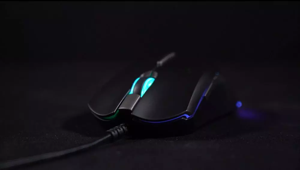 Fantech Blake X17 Macro RGB Gaming Mouse - Image 4