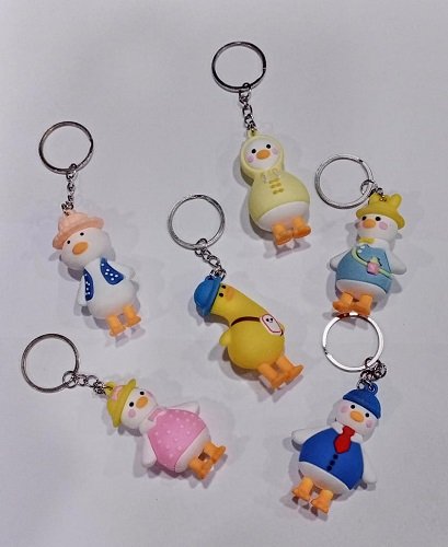 1Pcs Fashion Keychain Different Unicorn Design Car Key Rings Accessories For Women Bag Charm Keychain For Women Bag Charm Keychain